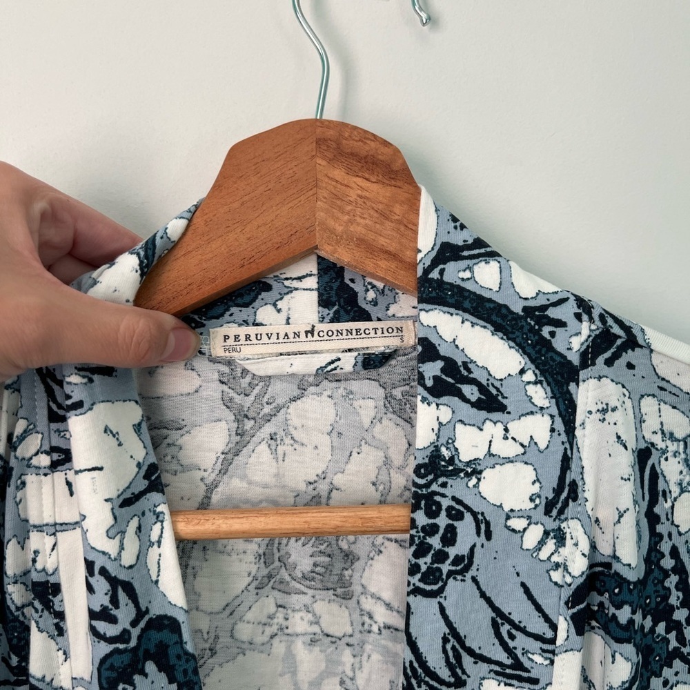 Peruvian Connection Navy and White Robe - Picture 4 of 10